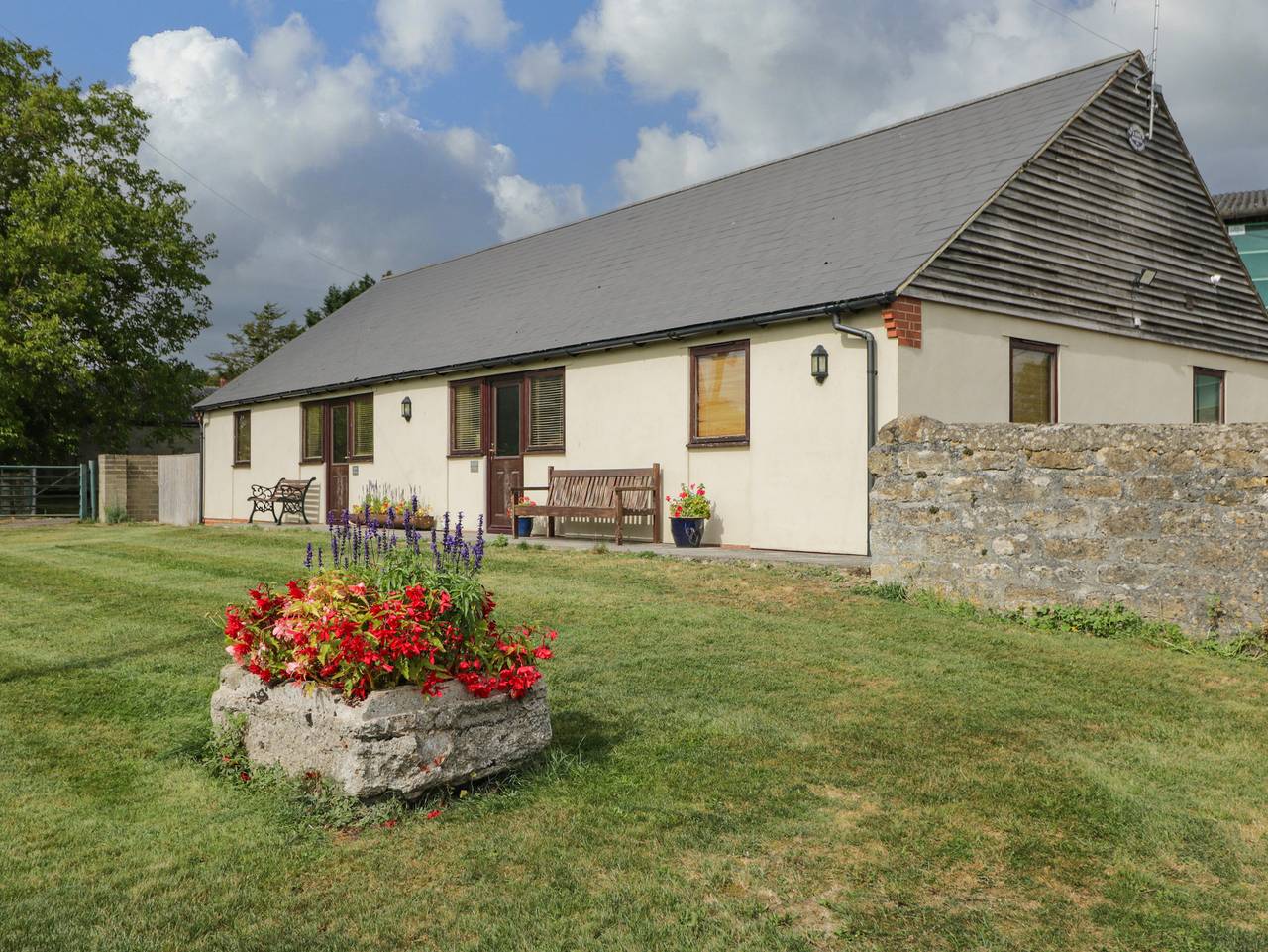 Brindle Cottage in Swindon, Wiltshire