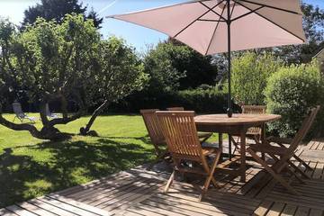 Agriturismo pour 5 personnes, avec jardin à Surrain