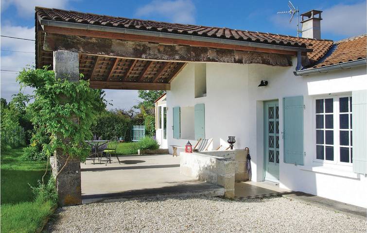 Location de vacances pour 4 personnes, avec Terrasse et Jardin à Saint-Dizant-du-Gua
