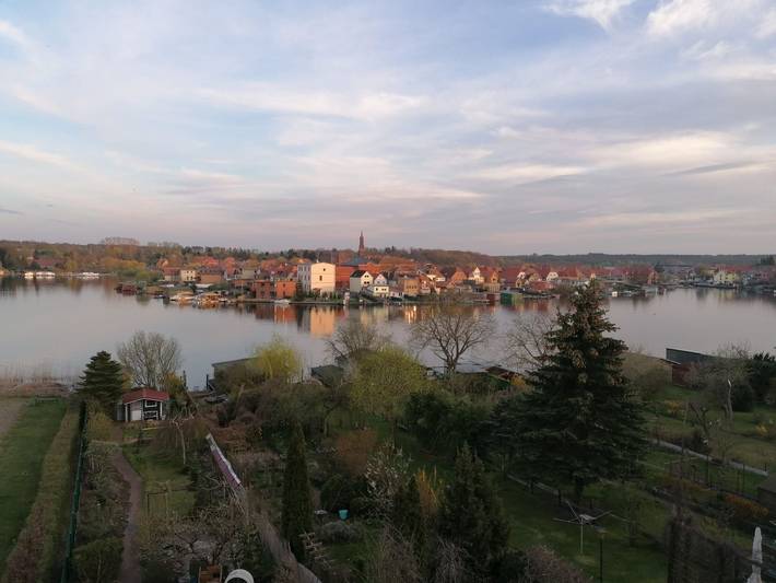 Ferienwohnung für 2 Personen, mit Seeblick und Ausblick sowie Balkon