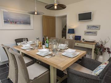 Holiday Home for 6 People in Dartmouth, Devon, Photo 1