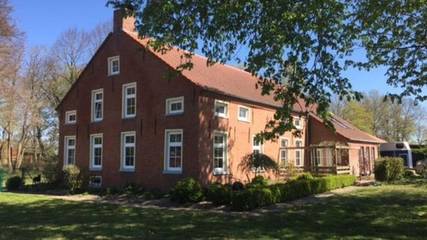 Ferienwohnung für 4 Personen, mit Garten, kinderfreundlich in Bunde