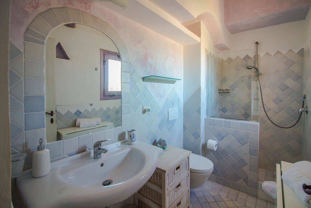 Ganze Wohnung, Ferienwohnung für 4 Personen mit Pool in Liscia di Vacca, Arzachena