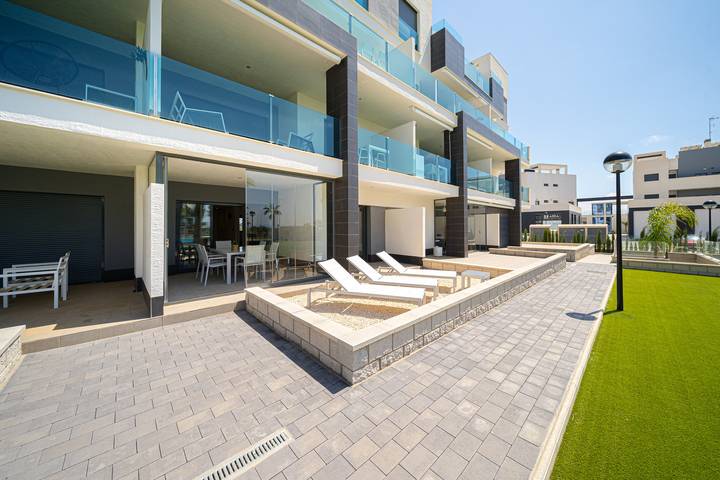 Appartement entier, Apartamento Flor de Sal (El Raso - Oasis Beach) in Playa Moncayo, Guardamar del Segura