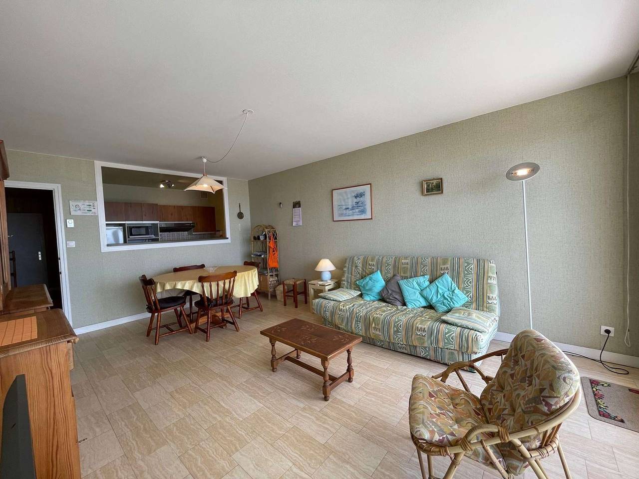 Appartement entier, Appartement familial à 50m de la plage avec parking privé, balcon et lave-linge in Saint-Hilaire-de-Riez, Vendée