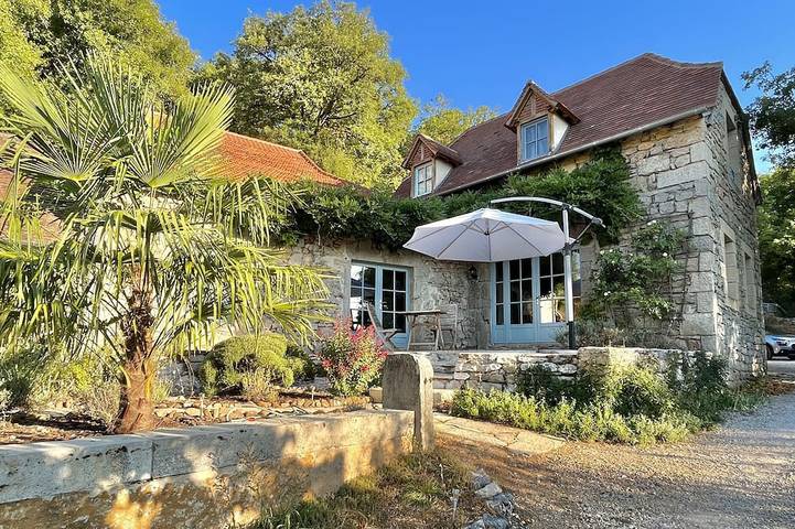 Location de vacances pour 4 personnes, avec Terrasse et Jardin à Sauliac-sur-Célé