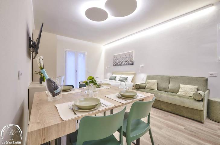 Maison d’hôte pour 2 personnes, avec Balcon ainsi que Terrasse et Vue à Lierna