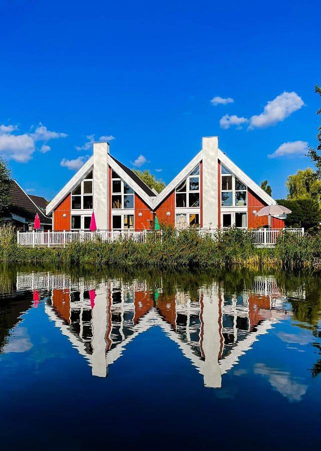 Ferienhaus mit Wasserterrasse - mit Sauna und Kamin - inklusive Nebenkosten in Wendisch Rietz, Dahme-Seengebiet