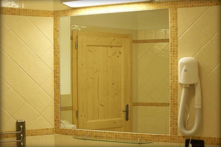 Gîte pour 6 personnes, avec jardin et balcon, animaux acceptés à Rabbi - 4