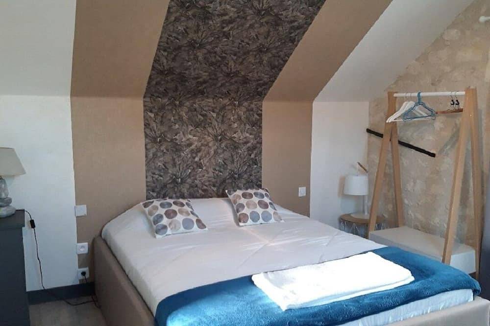 Beauval Futuroscope Beauval 3* Cellar Cottage in Sainte-Maure-de-Touraine, Chinon region