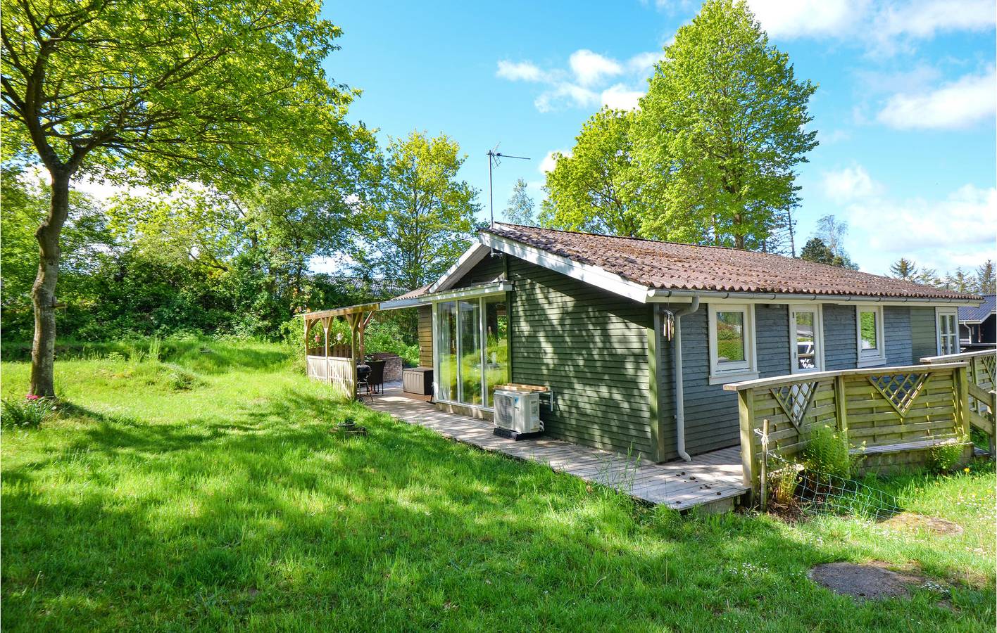 Feriehus for 6 personer med terrasse in Øerne, Ebeltoft