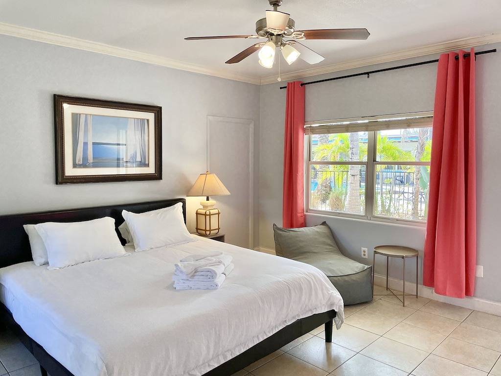 Ganze Wohnung, 124 · ☀Pool✔ Kitchen✔ Beach✔ Self Checkin✔ Free Parking✔ in Clearwater Beach, Clearwater