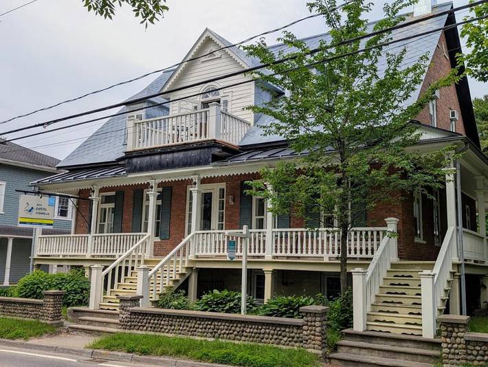 Hôtel pour 4 personnes, avec jardin et jacuzzi dans Baie-Saint-Paul