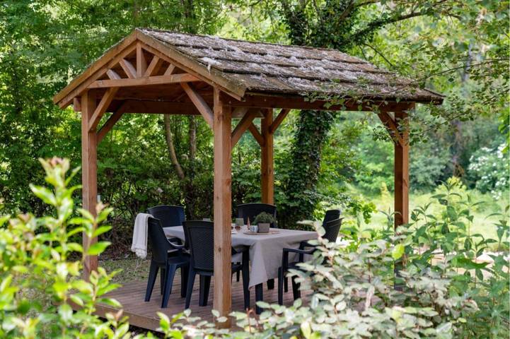 Camping pour 6 personnes, avec piscine ainsi que terrasse et jardin, animaux acceptés à Millau - 2