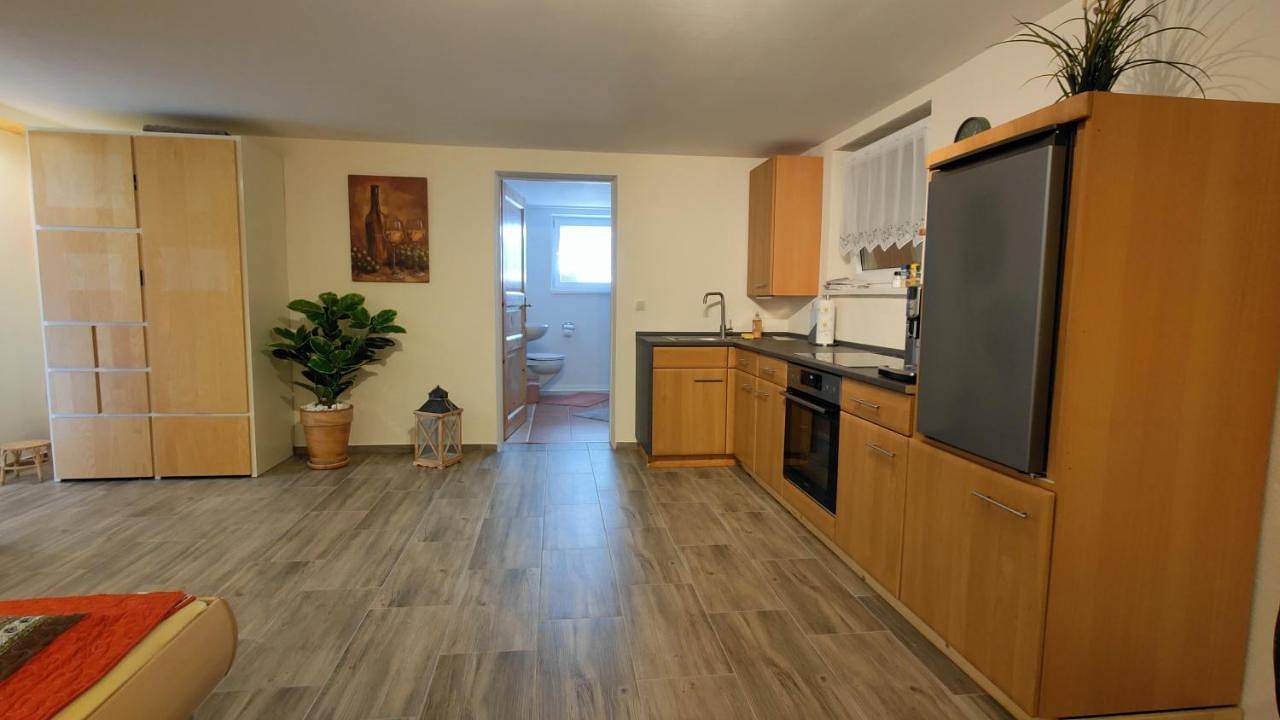 Ganze Wohnung, One-Bedroom Apartment in Bodenwöhr, Ostbayern