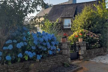 Gîte pour 2 personnes, avec terrasse dans Bon Repos sur Blavet