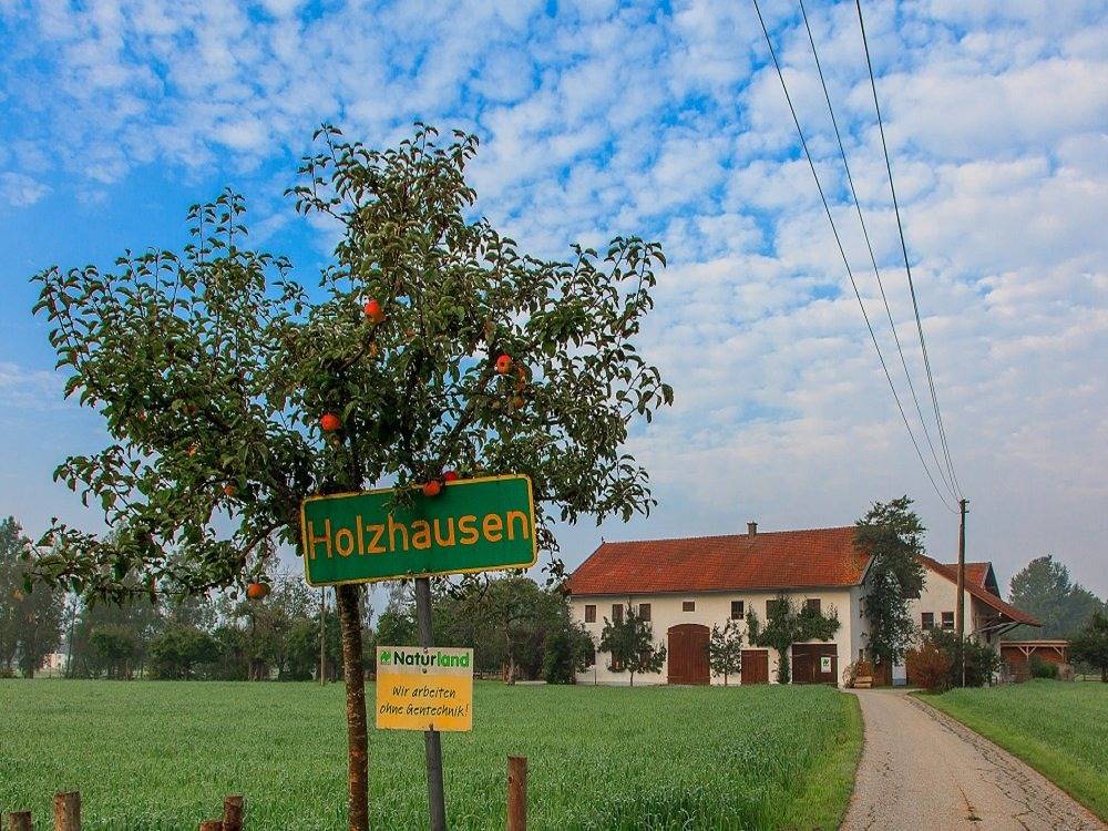 Holzhauser Hof - Lindach in Waldkraiburg, Oberbayern