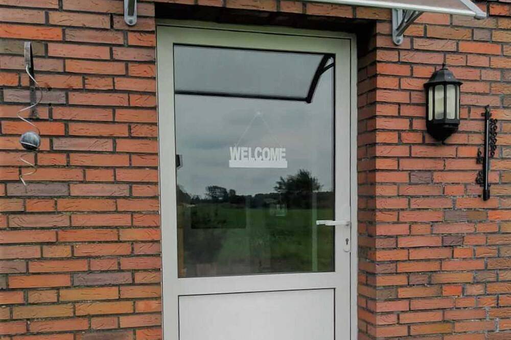 Ganze Wohnung, Ferienwohnung Am Moorweg - Ferienwohnung in Ihlow, Nordseeküste