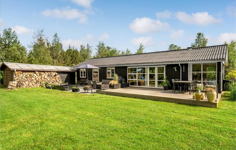 Ferienhaus für 6 Personen, mit Whirlpool und Terrasse sowie Garten in Bratten - 4