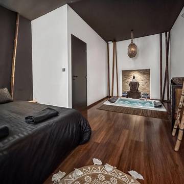 Gîte pour 2 personnes, avec jacuzzi à Clermont-Ferrand