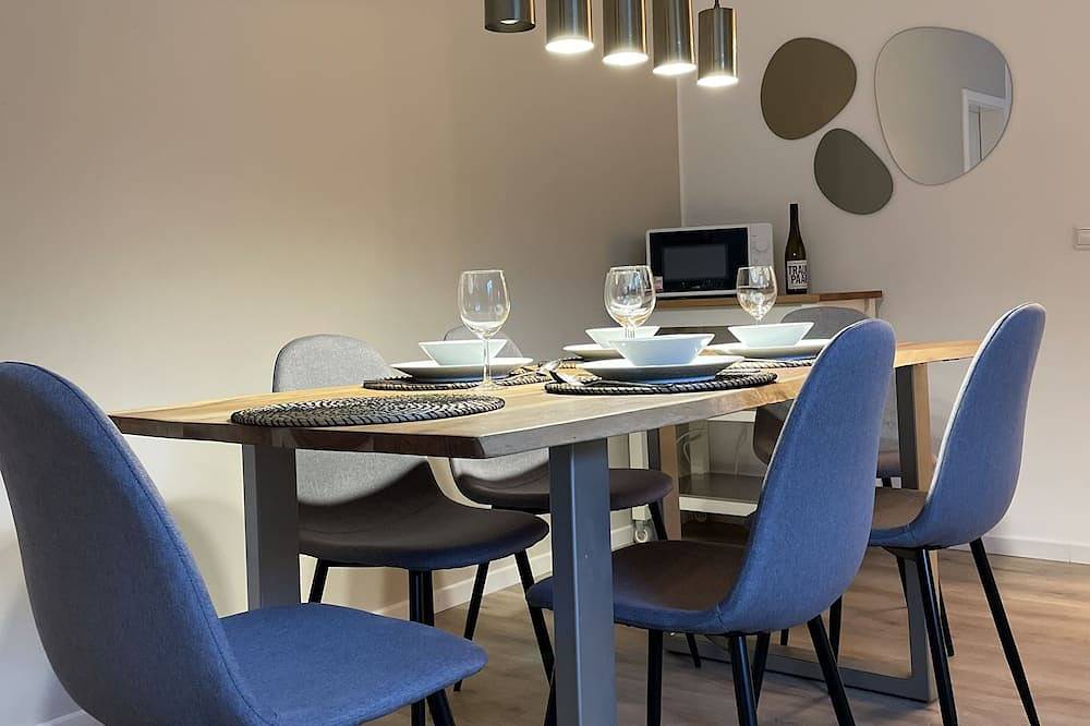 Ganze Wohnung, Renovierte Ferienwohnung in traumhafter Lage mit eigenem Garten in Bad Rothenfelde, Osnabrücker Land