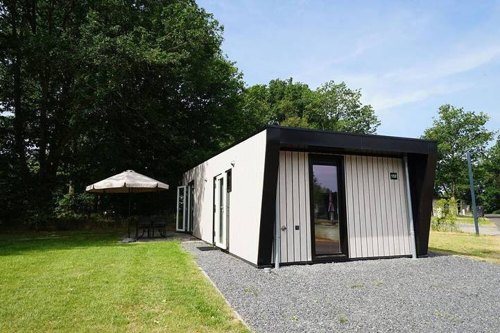 Bungalow voor 4 personen, met zwembad in IJhorst