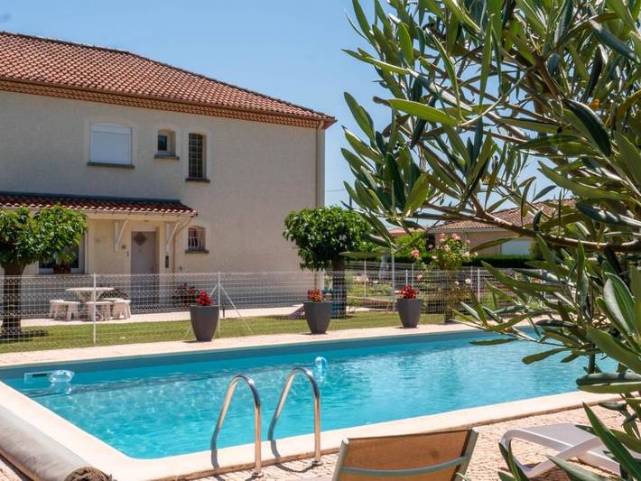 Maison de vacances pour 6 personnes, avec terrasse ainsi que vue et piscine, animaux acceptés