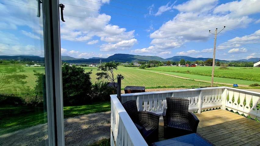 Ferienwohnung für 10 Personen, mit Ausblick und Balkon - 1