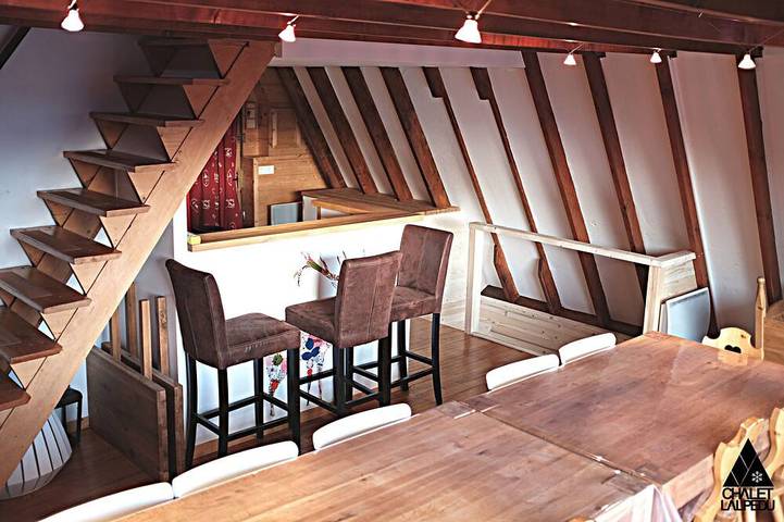 Maison pour 12 personnes, avec jardin et balcon à Huez