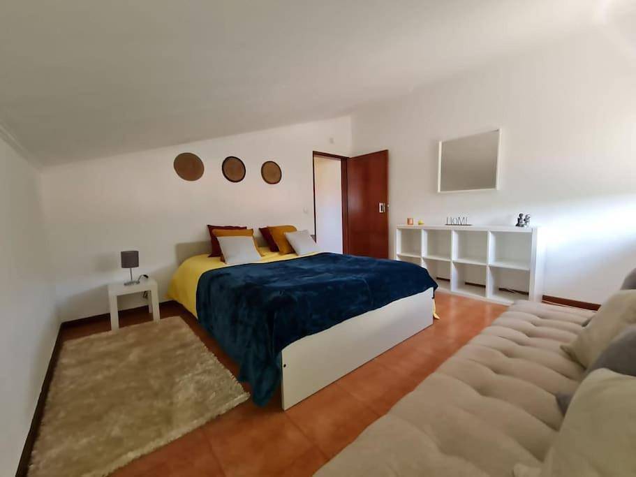 Apartamento inteiro, Three-Bedroom Apartment in São Martinho (Sintra), Sintra