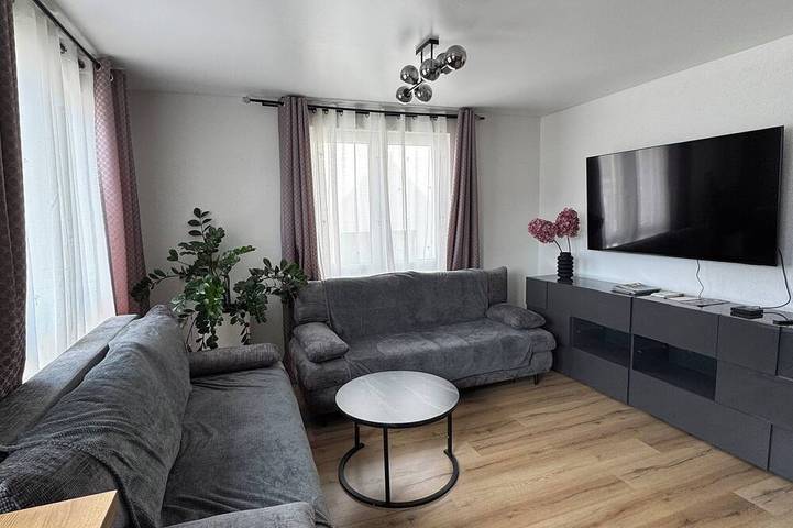 Ganze Wohnung, 2-Zimmer Appartement Neubau Modern in Eggenstein-Leopoldshafen, Rheinebene