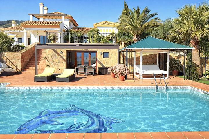 Chalet para 7 personas, con jacuzzi además de jardín y sauna, Se admiten mascotas en Antequera - 2