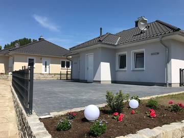 Ferienwohnung für 5 Personen, mit Garten und Seeblick sowie Terrasse, mit Haustier in Stahlbrode