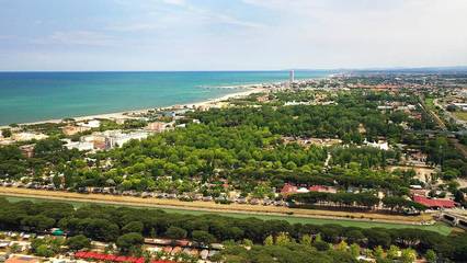 Camping per 4 Persone in Cesenatico, Riviera Romagnola, Foto 1