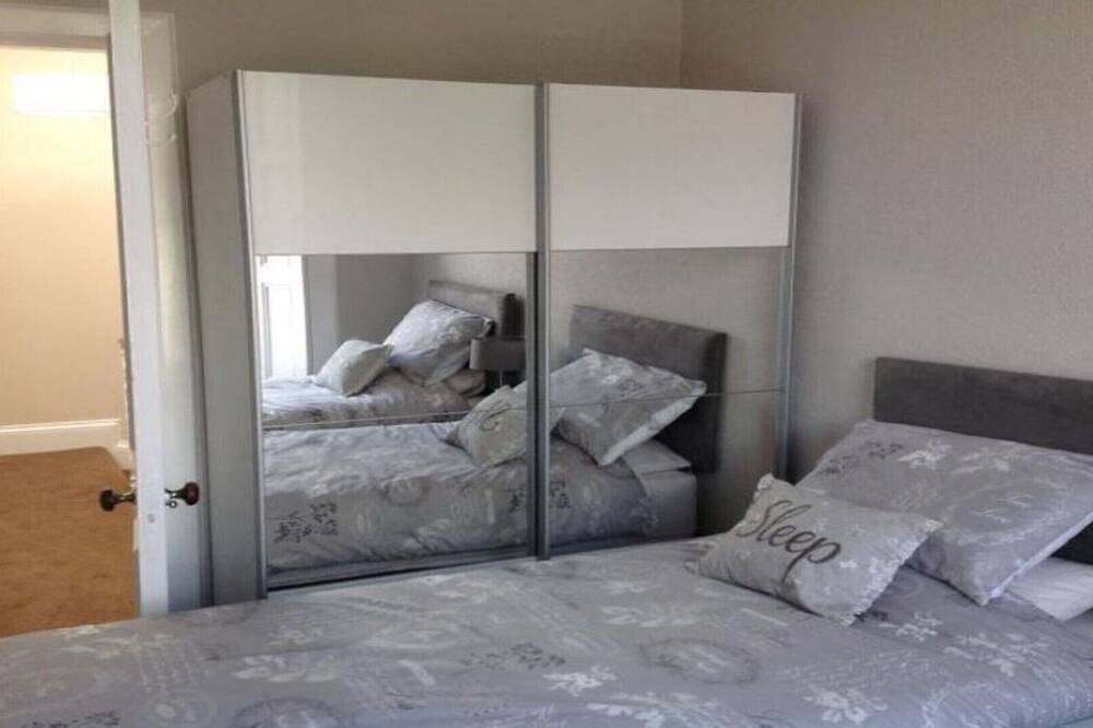 Ganze Wohnung, Ayr Beach View Apartment in Ayr, Firth Of Clyde