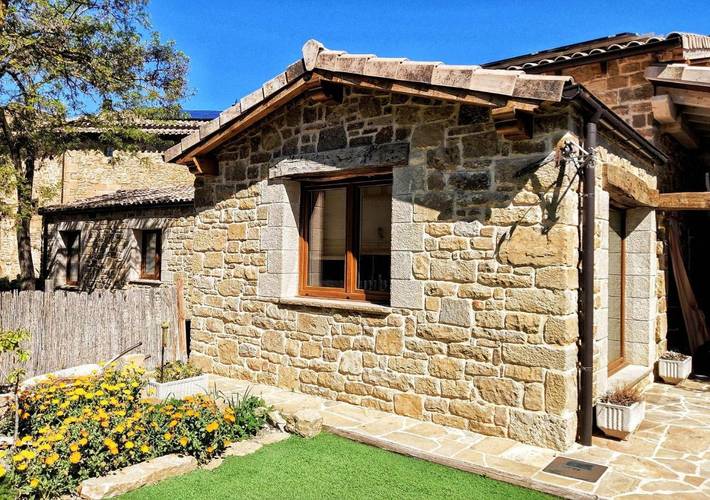 Casa rural para 8 personas, con Terraza y Jardín además de Piscina y Vistas en Tafalla - 2
