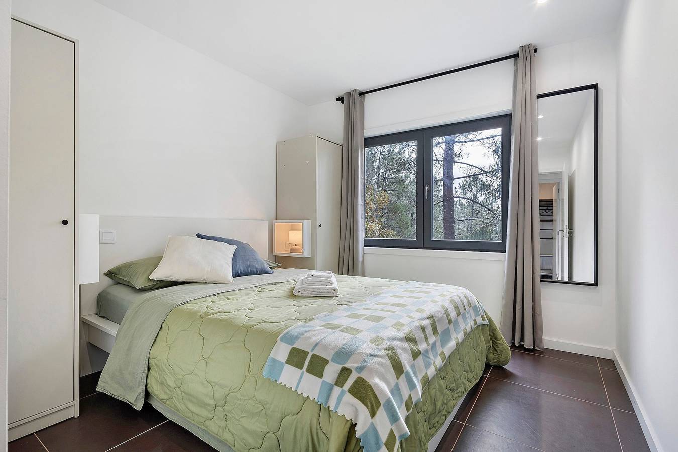 Casa da Maria: Mountain Retreat with Lake View, Wi-Fi and Air Conditioning in Vilar da Veiga, Gerês