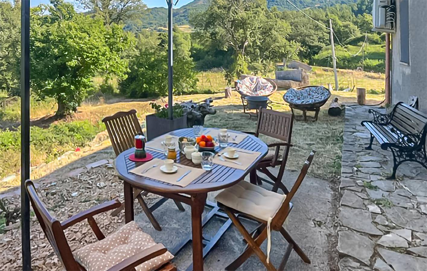 Charmante 100 m² große Ferienwohnung mit Pool, Garten und WLAN in der Nähe von Arcidosso in Arcidosso, Grosseto Provinz