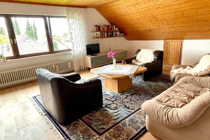 Ganze Wohnung, Schöne, ruhige Ferienwohnung auch für Monteure in Allmannsweiler, Landkreis Biberach