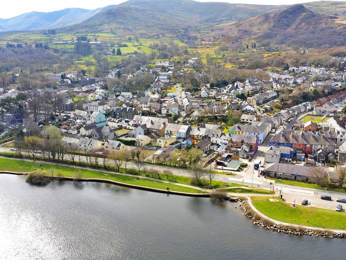 Ganze Wohnung, Ferienwohnung für 4 Personen mit Balkon in Llanberis, Llyn Padarn
