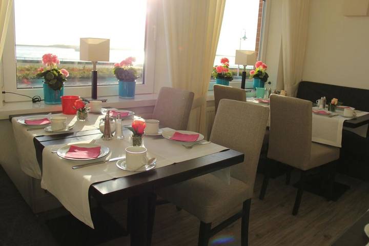 Ferienwohnung für 2 Personen, mit Terrasse und Ausblick sowie Seeblick auf Helgoland - 2