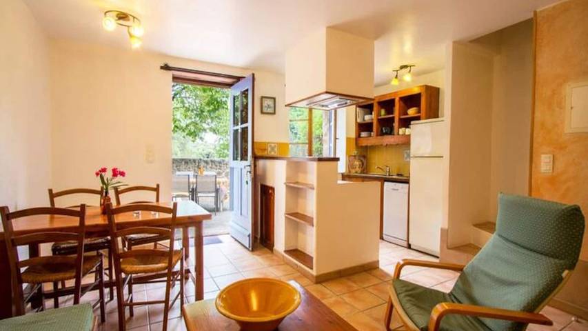 Gîte pour 6 personnes, avec piscine et jardin à Flayosc - 3