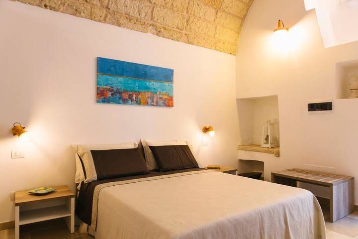 Ferienhaus für 2 Personen, mit Terrasse in Aradeo