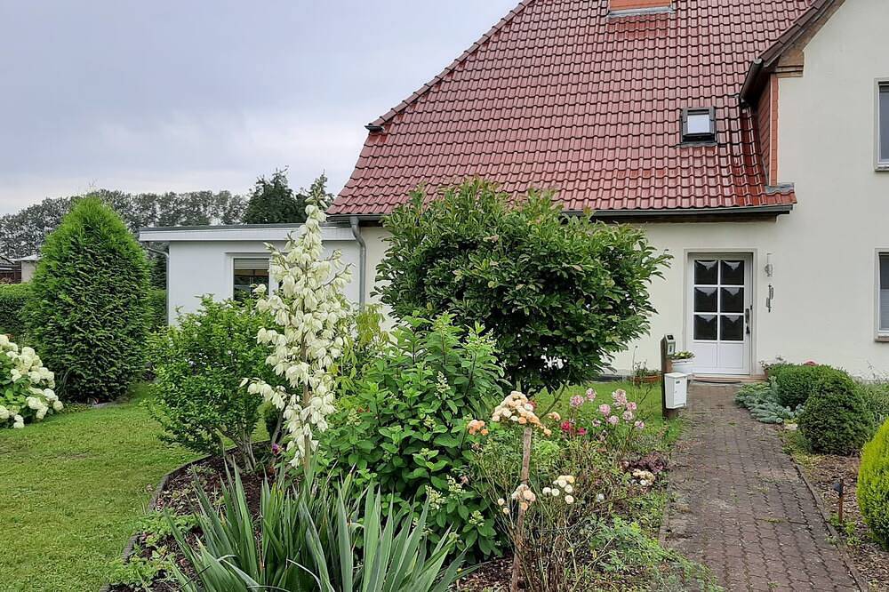 Ganze Wohnung, Ferienwohnung/App. für 2 Gäste mit 40m² in Dolgen am See Ot Sabel in Laage, Mecklenburgische Ostseeküste