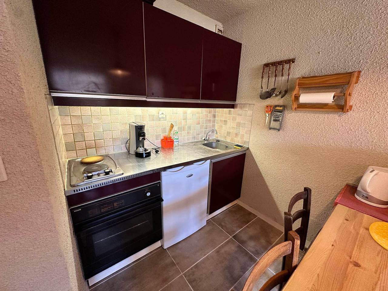 Gehele studio, Studio for 4 pers at slopes' foot with south-facing balcony, parking in Corrençon-en-Vercors, Parc naturel régional du Vercors