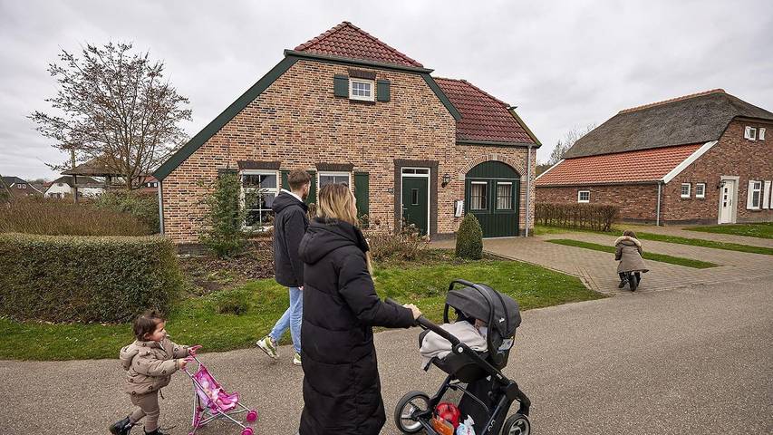 Villa voor 11 personen, met huisdier in Limburg