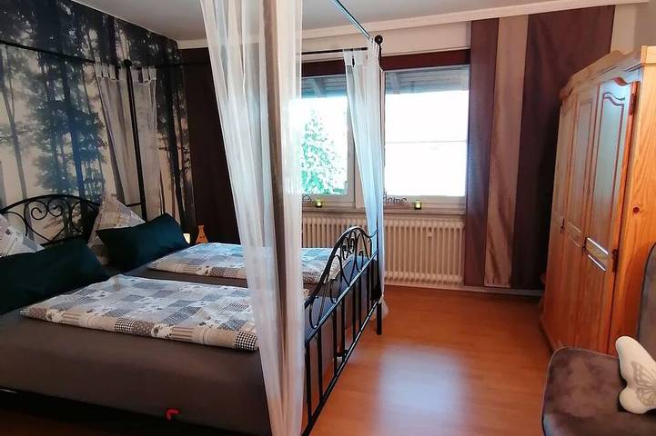 Ferienwohnung für 7 Personen, mit Balkon und Garten in Trendelburg - 2