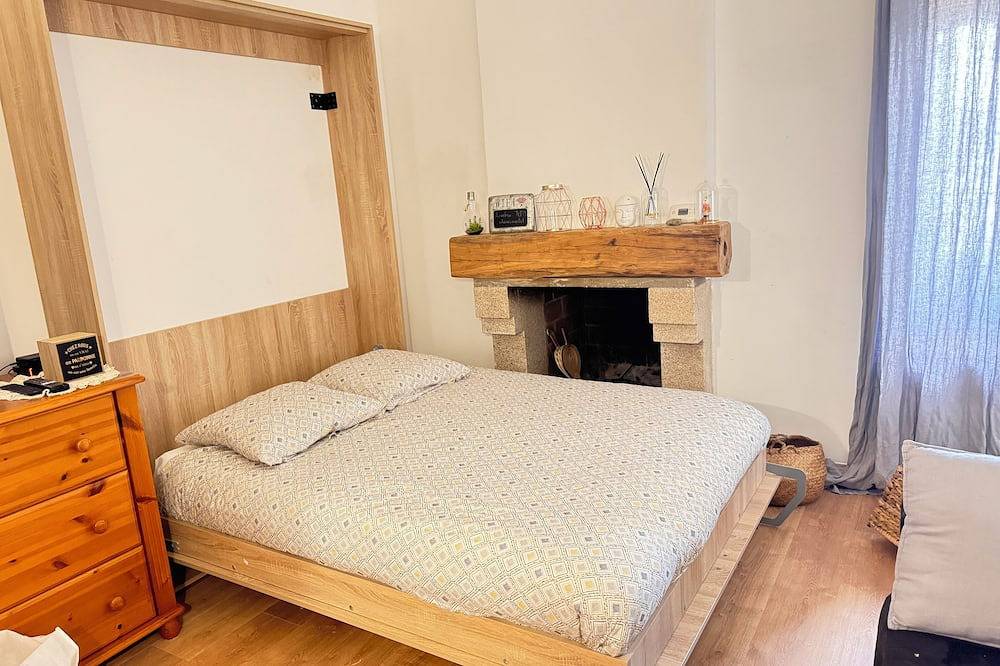 Apartamento entero, Apartamento de pueblo atípico in Olmeto, Distrito de Sartène