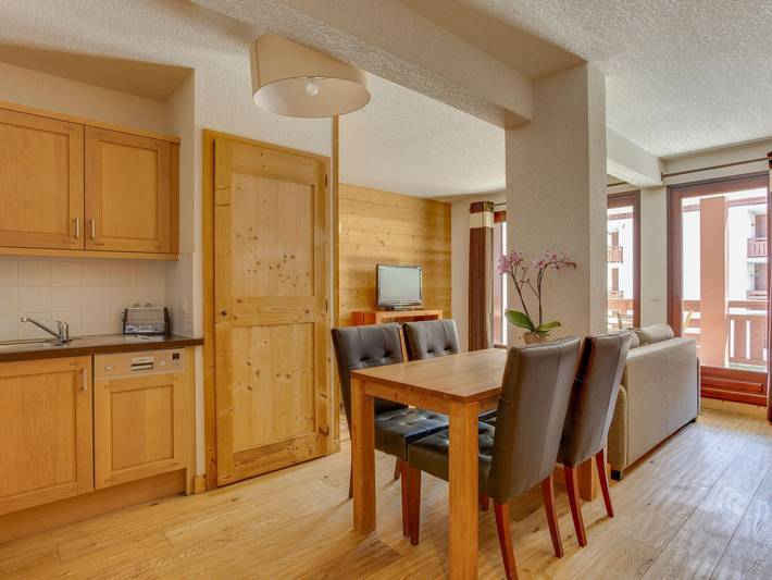 Gîte pour 4 personnes, avec Piscine à Vallorcine - 2