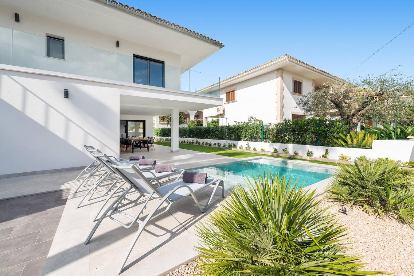 Ca Na Cati (Barcarés) - Spectacular semi-detached house near the sea and with private pool. Free Wifi. in Alcúdia, North Majorca